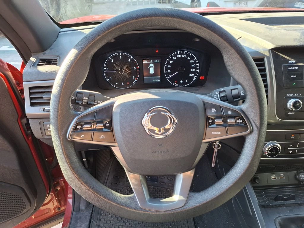 Ssangyong Musso 2.2 Grand Glx Td Diesel 4wd Mt6 4p año 2024