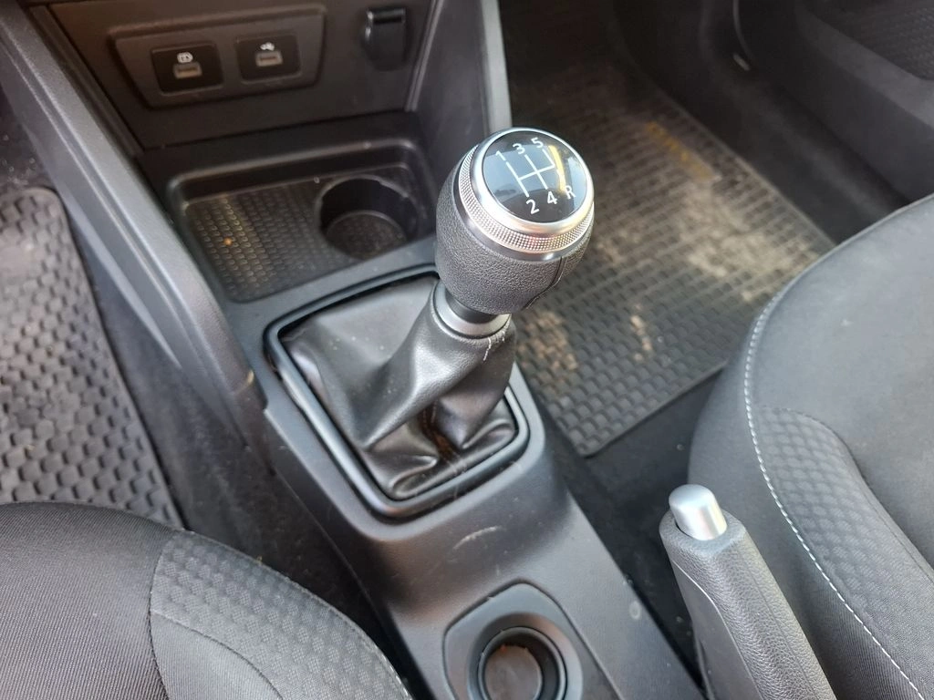 Renault Duster 1.6 Life Mt año 2022