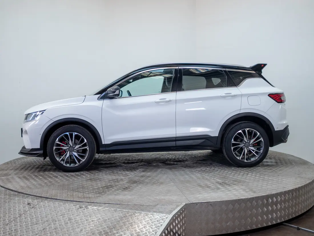 Geely Coolray 1.5 Sport 7dct At año 2023