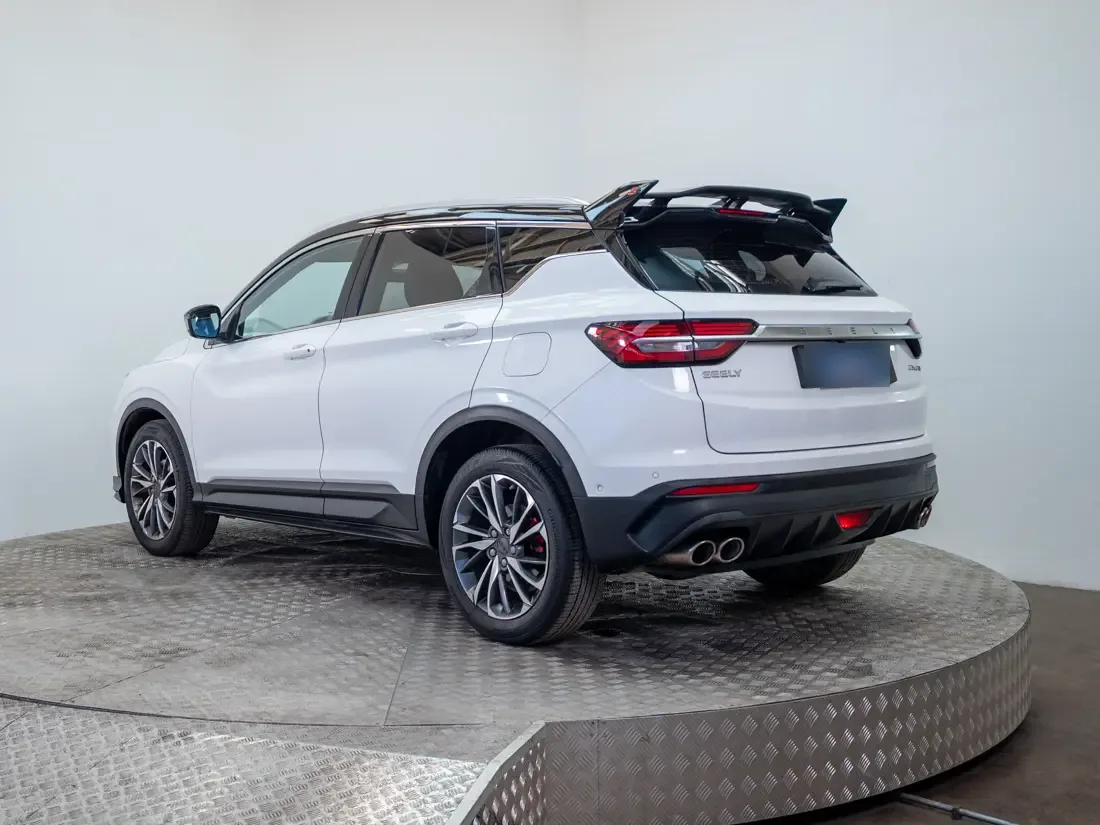 Geely Coolray 1.5 Sport 7dct At año 2023