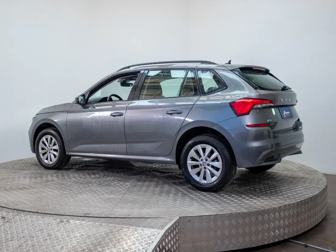 Skoda Kamiq Kamiq 1.0 Tsi Ambition At año 2023
