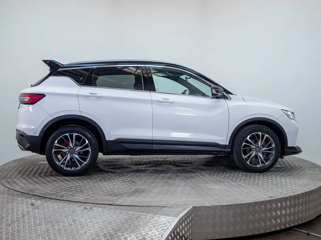 Geely Coolray 1.5 Sport 7dct At año 2023