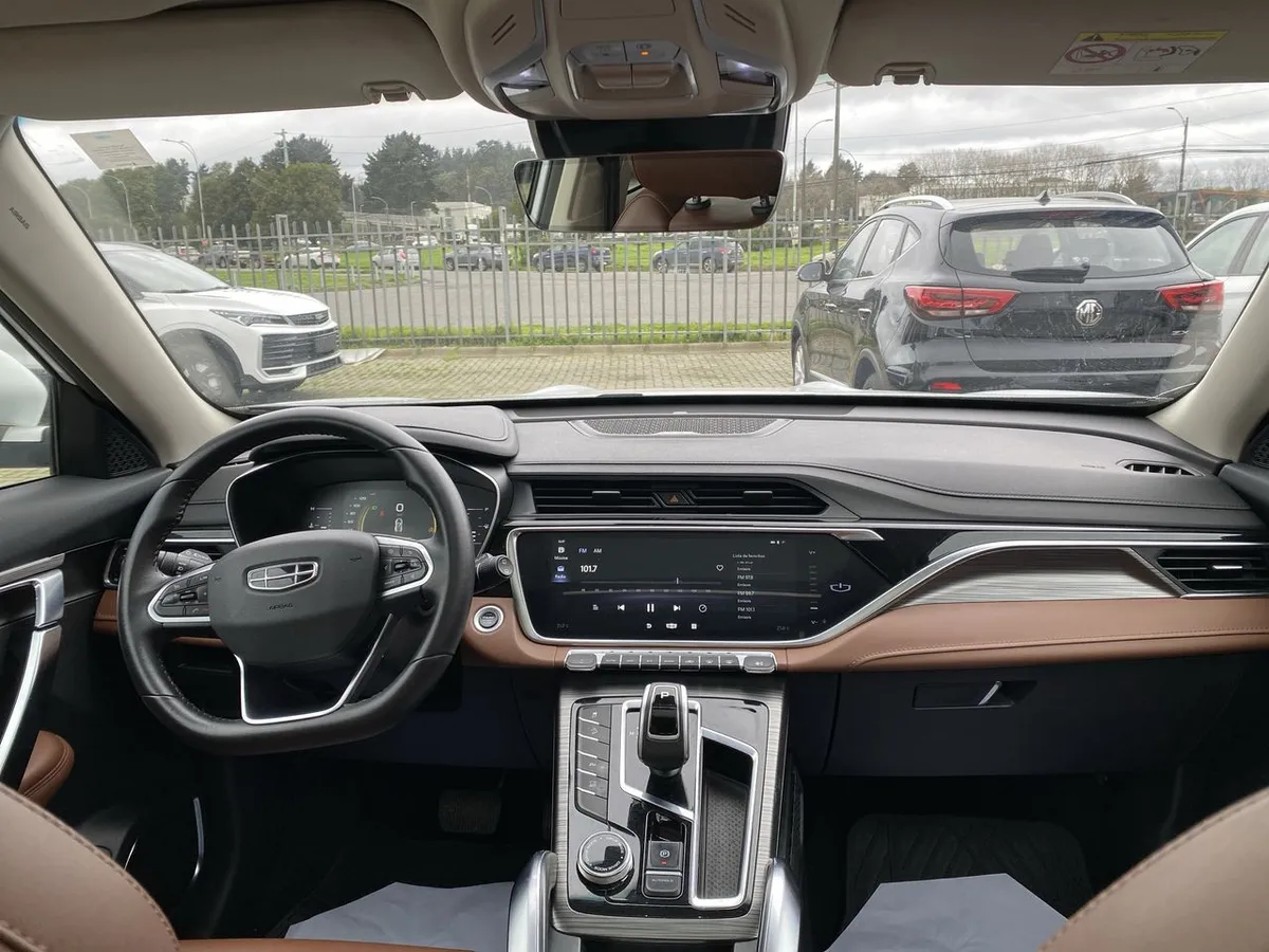 Geely Azkarra 1.5t Luxury 4x4 Dct 7at 5p año 2023