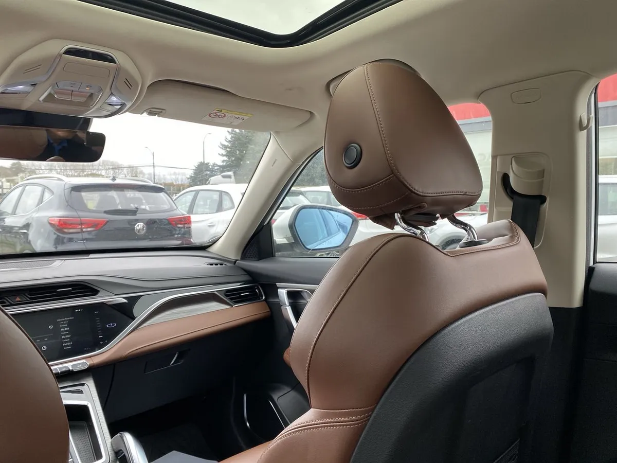 Geely Azkarra 1.5t Luxury 4x4 Dct 7at 5p año 2023