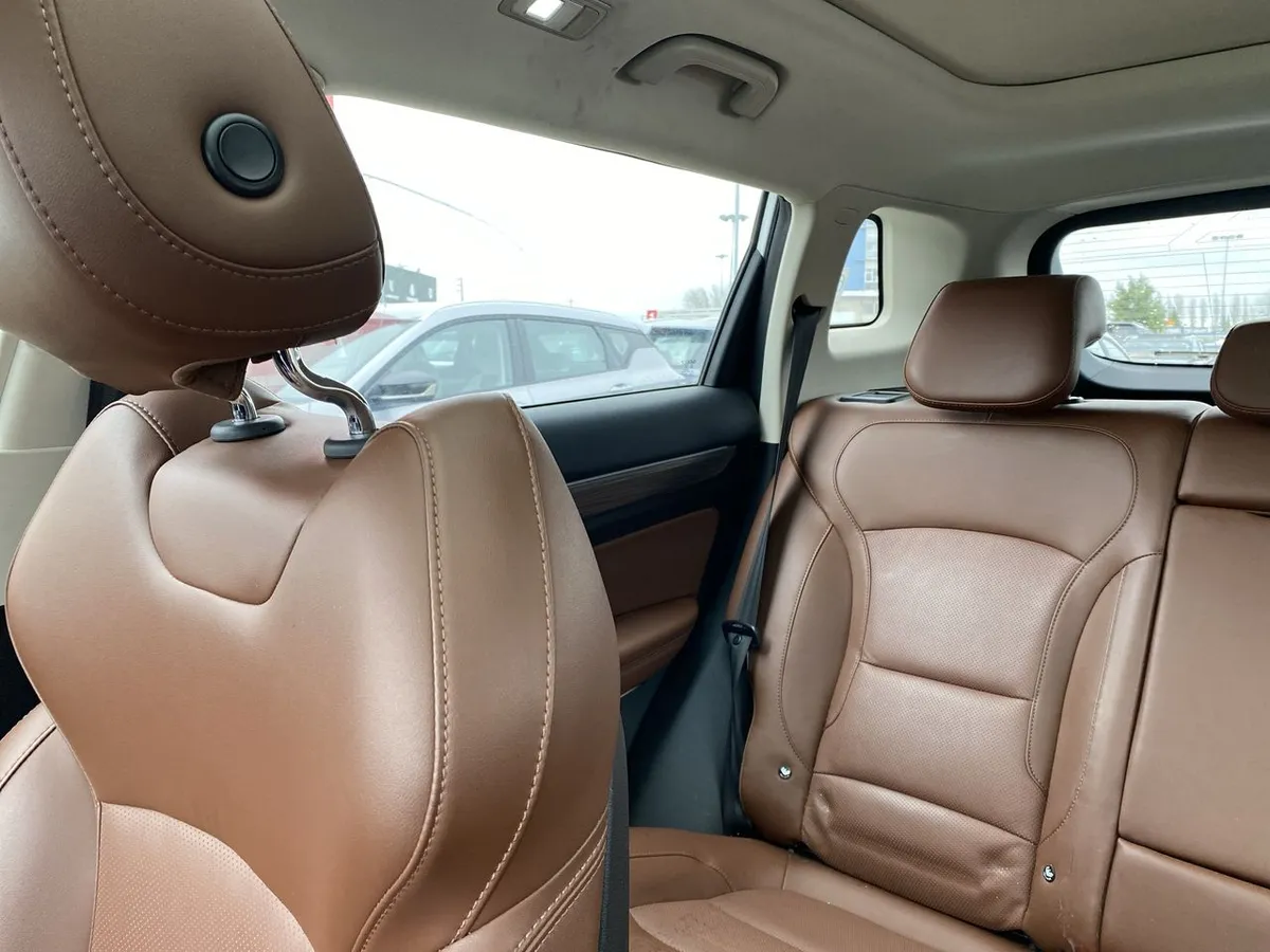 Geely Azkarra 1.5t Luxury 4x4 Dct 7at 5p año 2023
