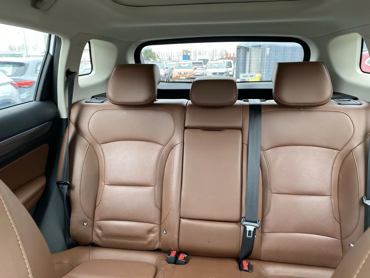 Geely Azkarra 1.5t Luxury 4x4 Dct 7at 5p año 2023