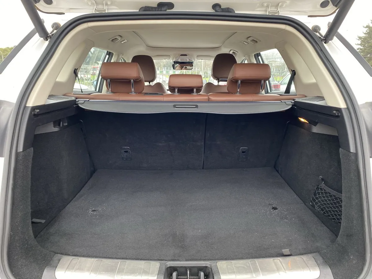 Geely Azkarra 1.5t Luxury 4x4 Dct 7at 5p año 2023