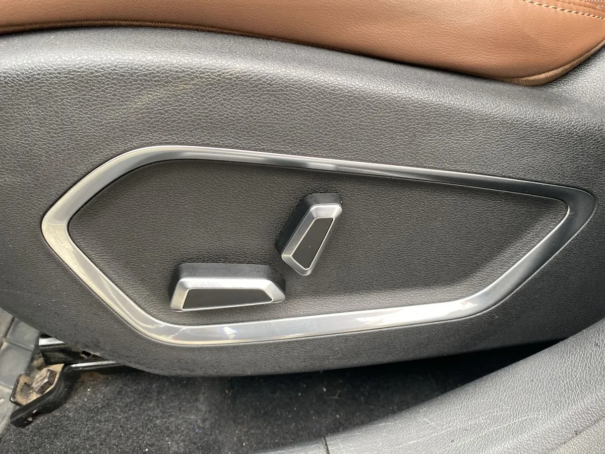Geely Azkarra 1.5t Luxury 4x4 Dct 7at 5p año 2023