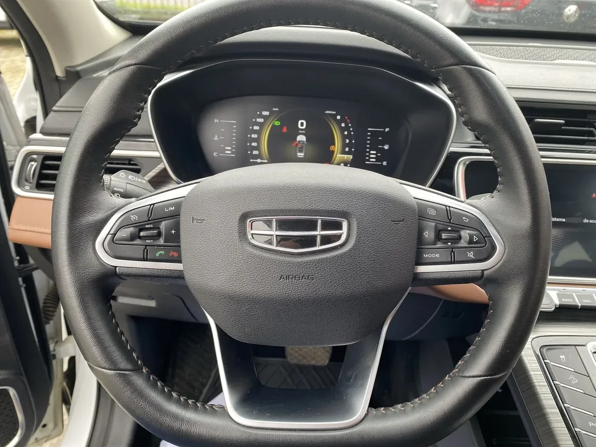Geely Azkarra 1.5t Luxury 4x4 Dct 7at 5p año 2023