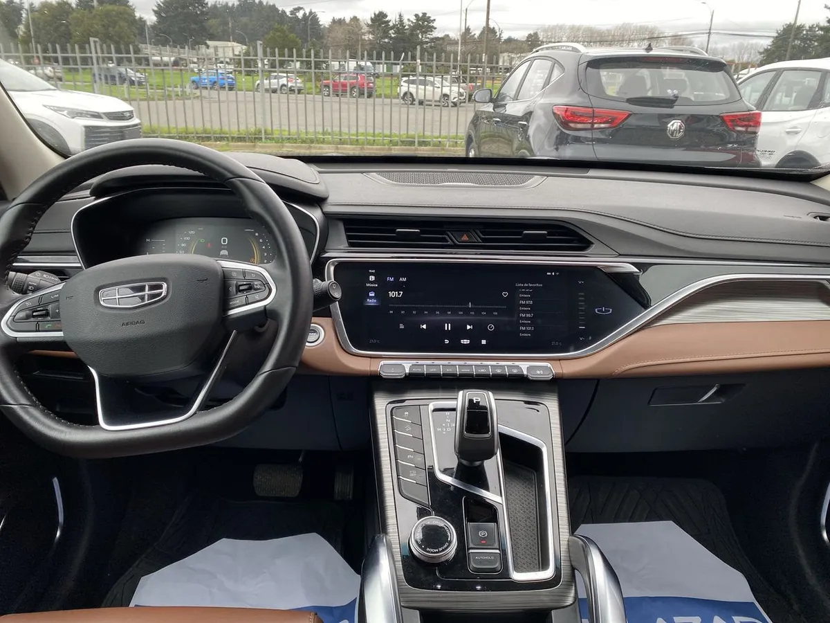 Geely Azkarra 1.5t Luxury 4x4 Dct 7at 5p año 2023