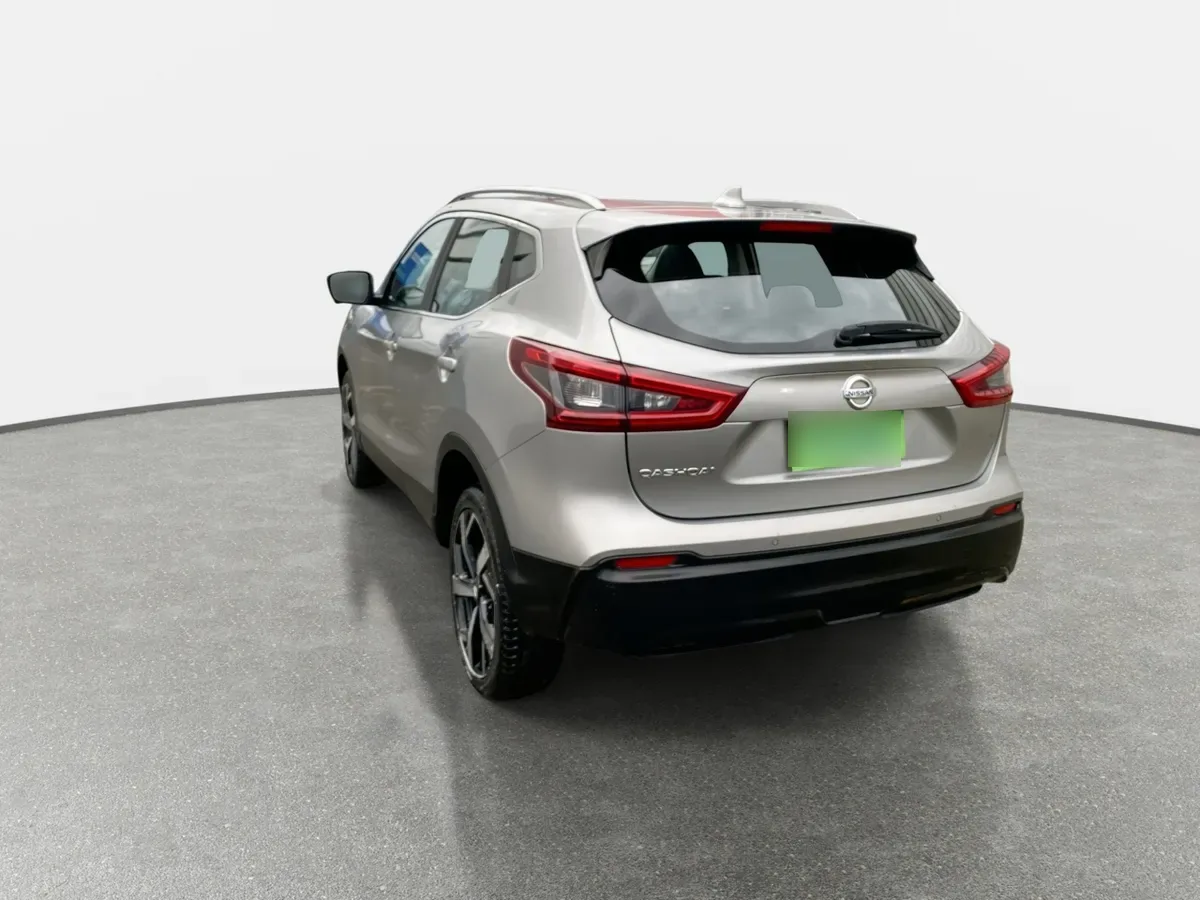 Nissan Qashqai 2.0 Exclusive Multimedia Cvt 4x4 At 5p año 2021