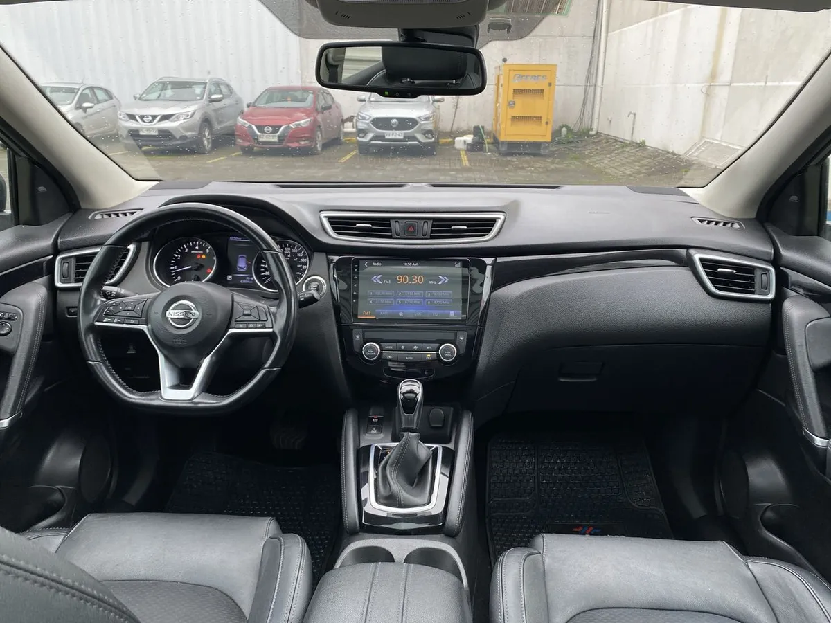 Nissan Qashqai 2.0 Exclusive Multimedia Cvt 4x4 At 5p año 2021