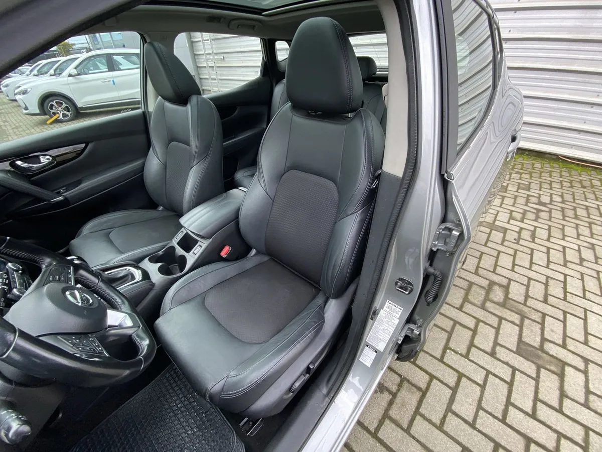 Nissan Qashqai 2.0 Exclusive Multimedia Cvt 4x4 At 5p año 2021