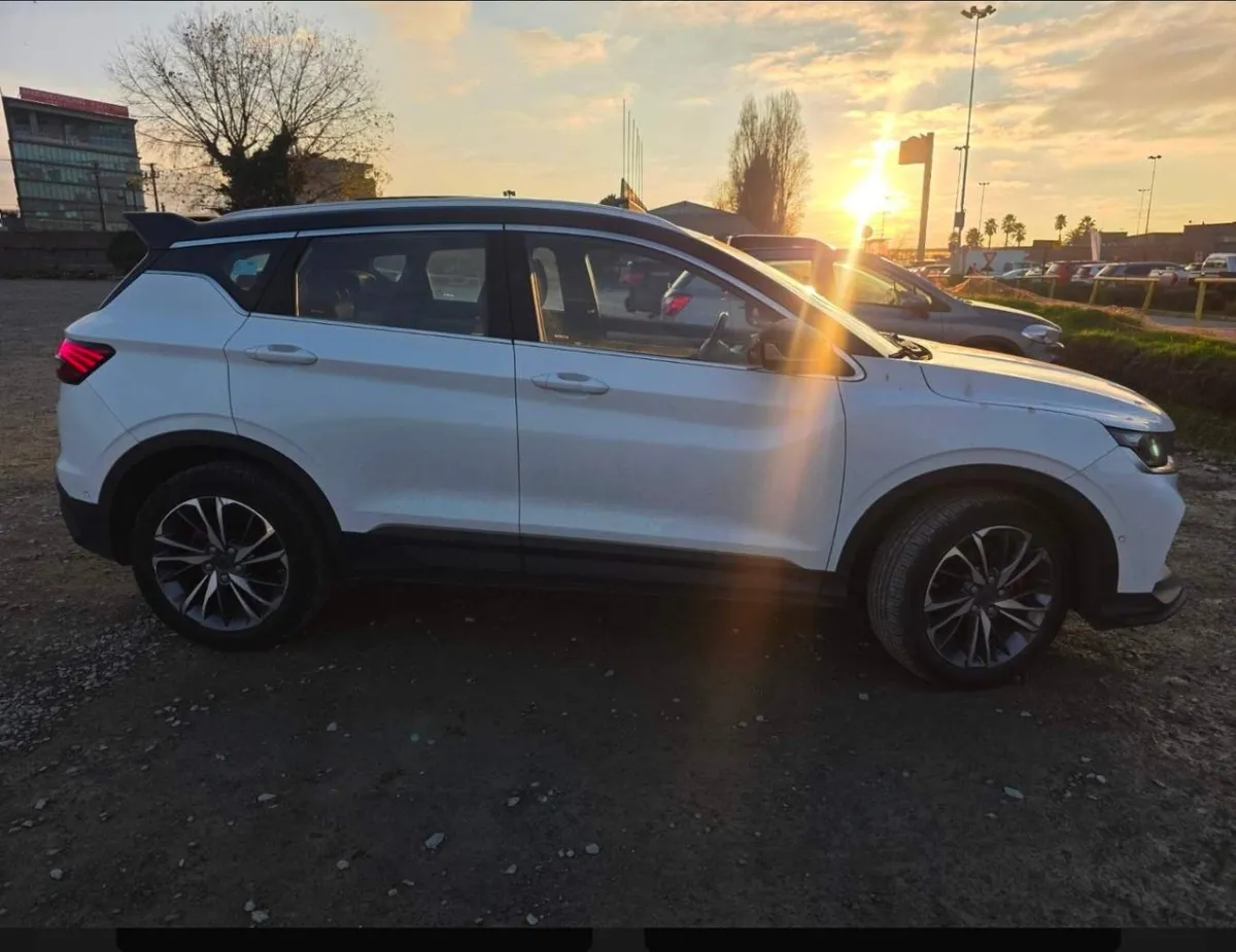 Geely Coolray 1.5 Sport At 5p año 2023