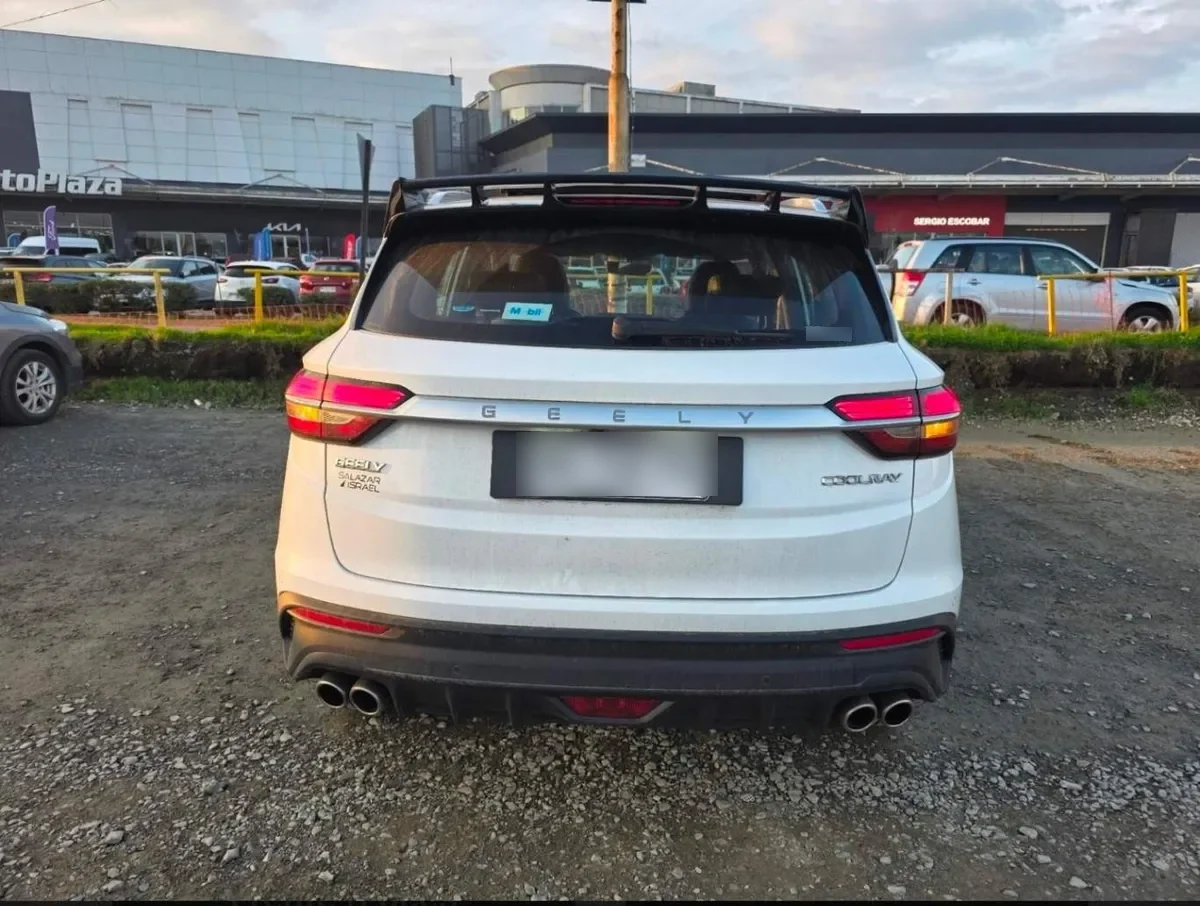 Geely Coolray 1.5 Sport At 5p año 2023