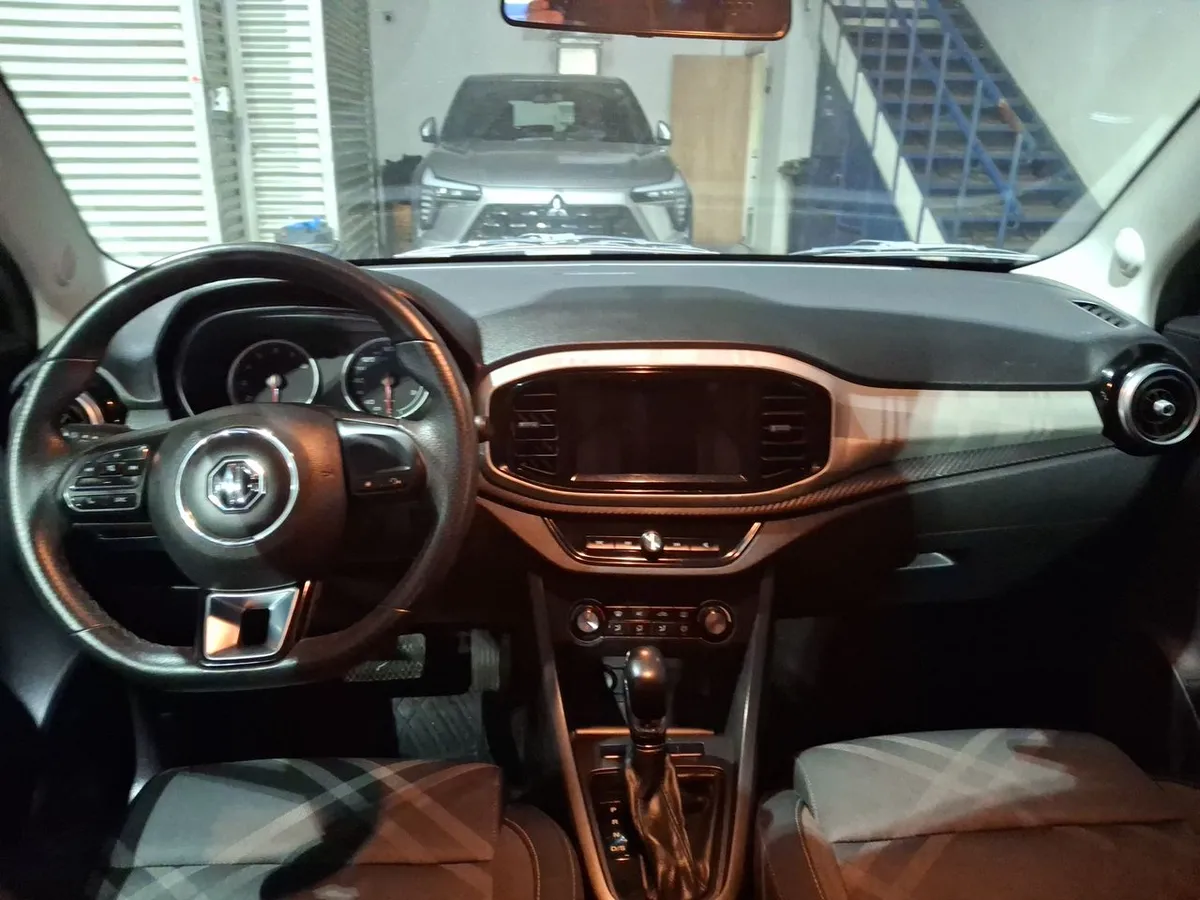 MG 3 1.5 Comfort Hb At 5p año 2021