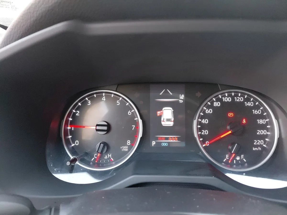 Toyota Rav 4 2.5 Xle 4x2 At 5p año 2022