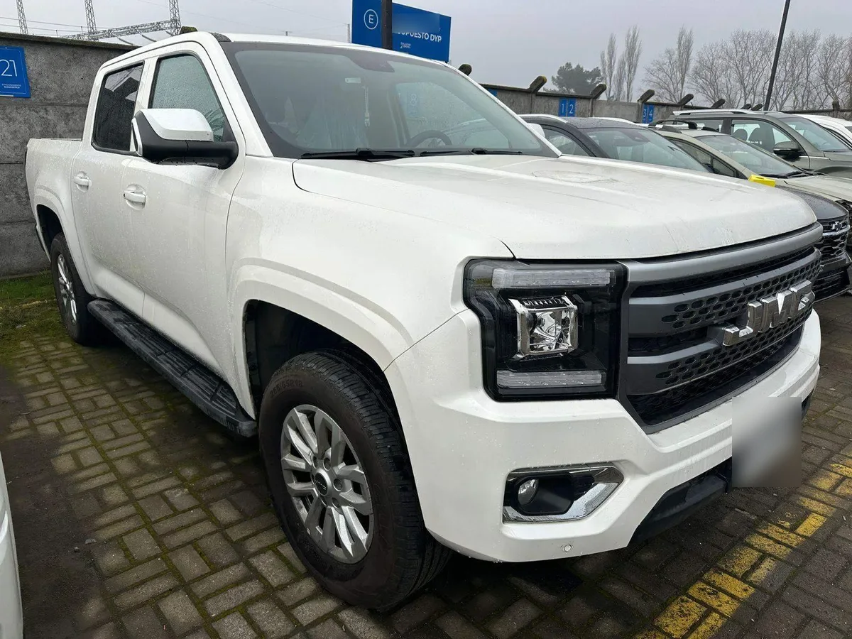 JMC Grand Avenue 2.3t Diesel 4x2 Dob. Cab. At 4p año 2026