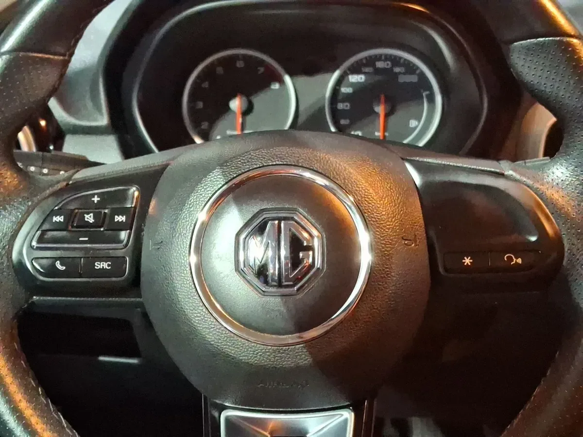 MG 3 1.5 Comfort Hb At 5p año 2021