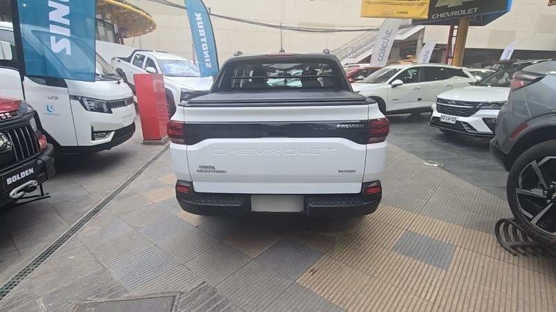 Chevrolet Montana 1.2t Premier S 4x2 Mt 4p año 2024
