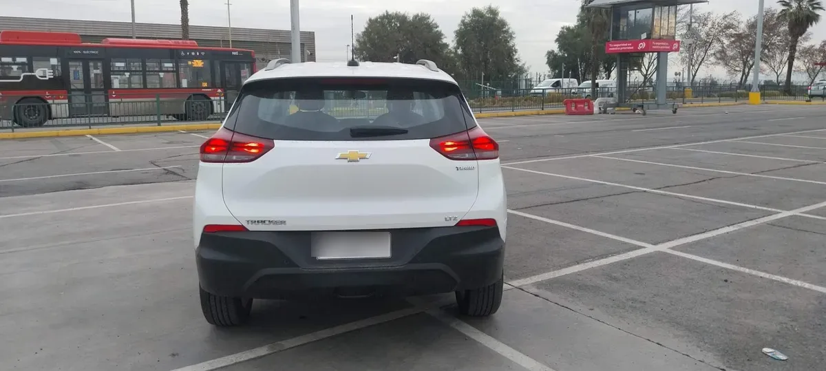 Chevrolet Tracker 1.2t Ltz T 4x2 Mt 5p año 2026