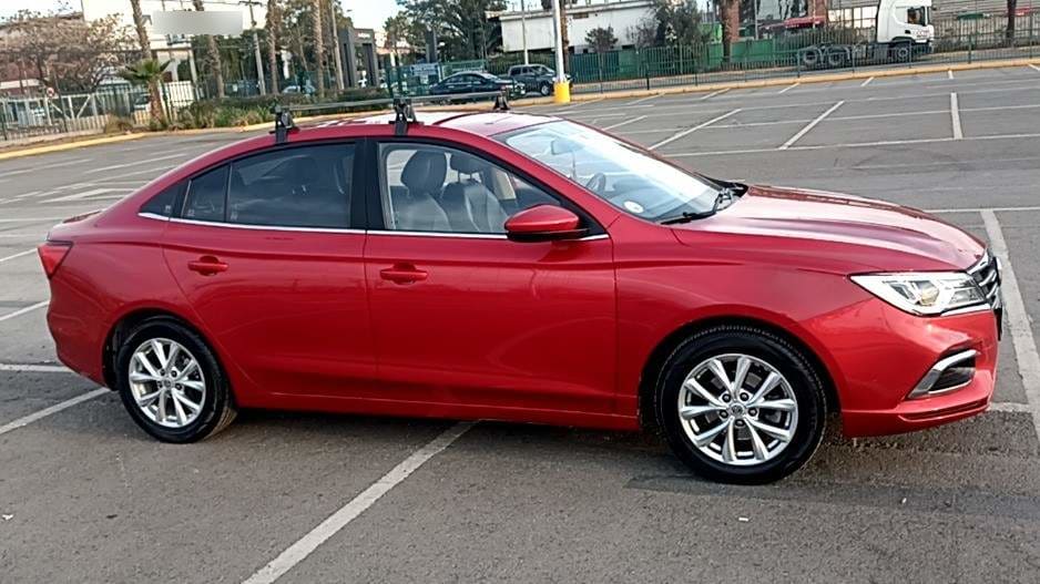 MG Mg 5 1.5 Com 4x2 Mt 4p año 2024