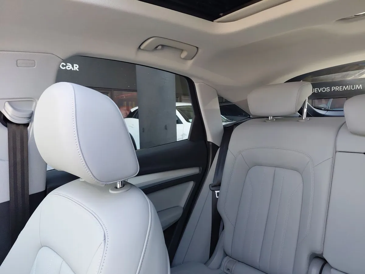 Audi Q5 2.0 45 Tfsi Sportback Quattro 4x4 At 5p año 2024
