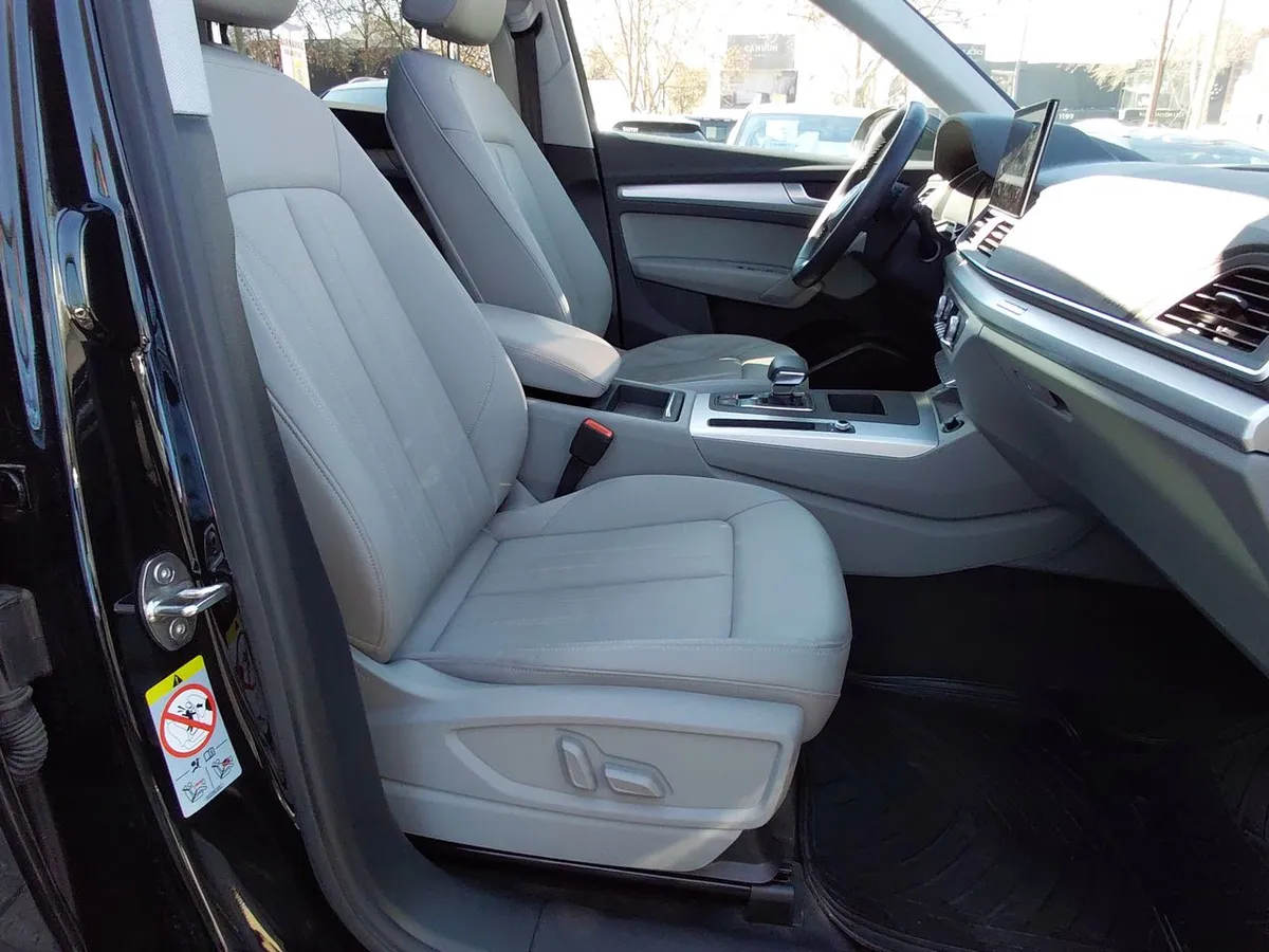 Audi Q5 2.0 45 Tfsi Sportback Quattro 4x4 At 5p año 2024