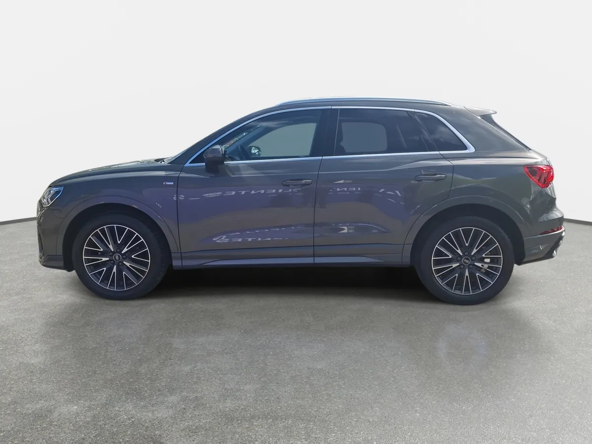 Audi Q3 1.4 35 Tfsi Sport 4x2 S-Tronic At 5p año 2025