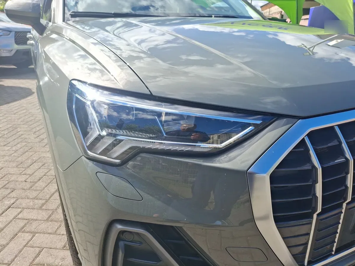 Audi Q3 1.4 35 Tfsi Sport 4x2 S-Tronic At 5p año 2025