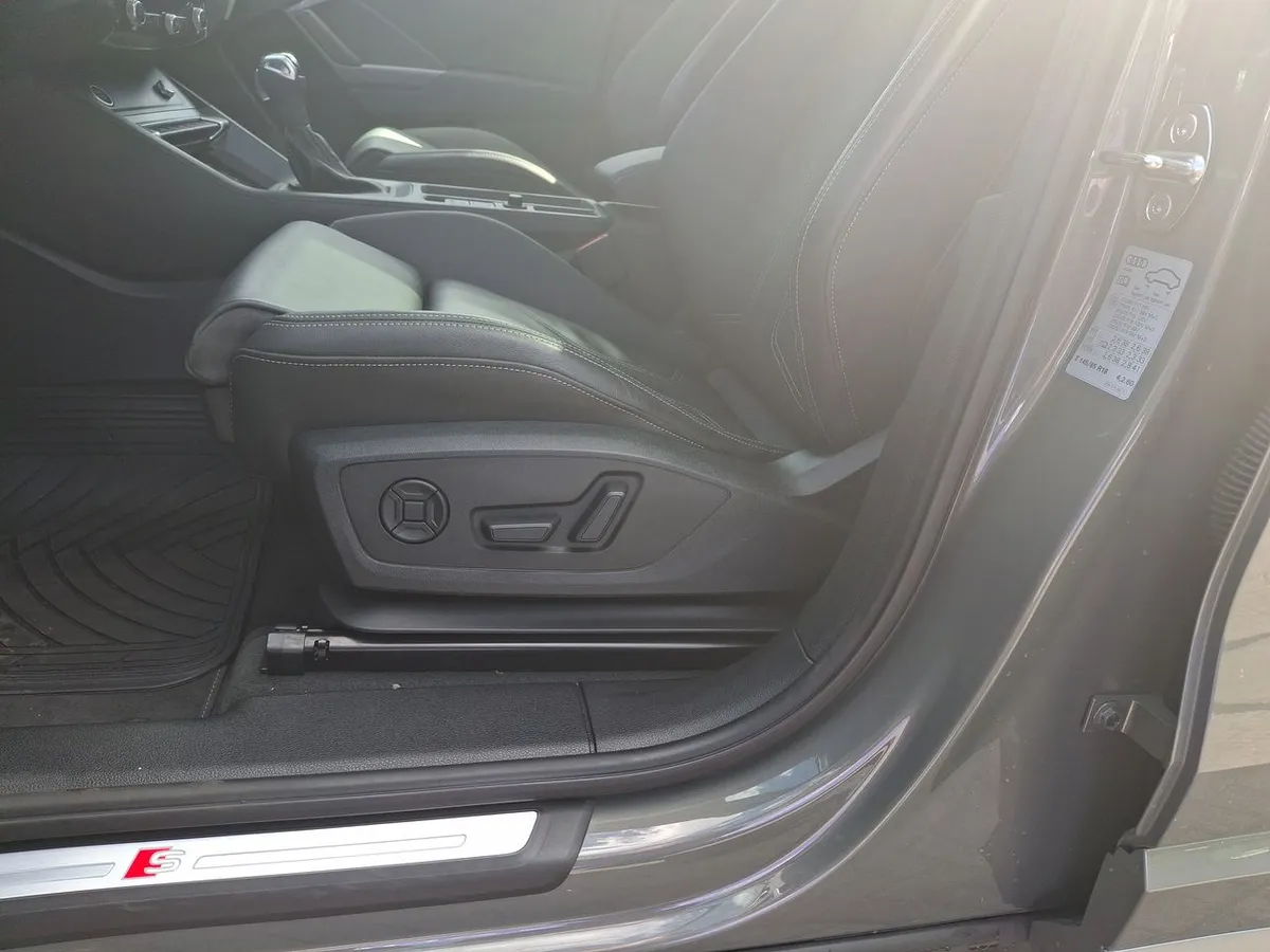 Audi Q3 1.4 35 Tfsi Sport 4x2 S-Tronic At 5p año 2025
