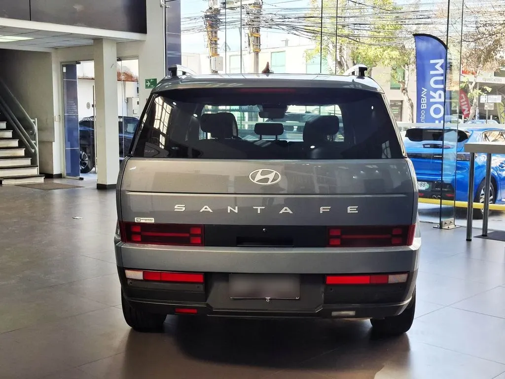 Hyundai Santa Fe Plus Mx5 año 2024