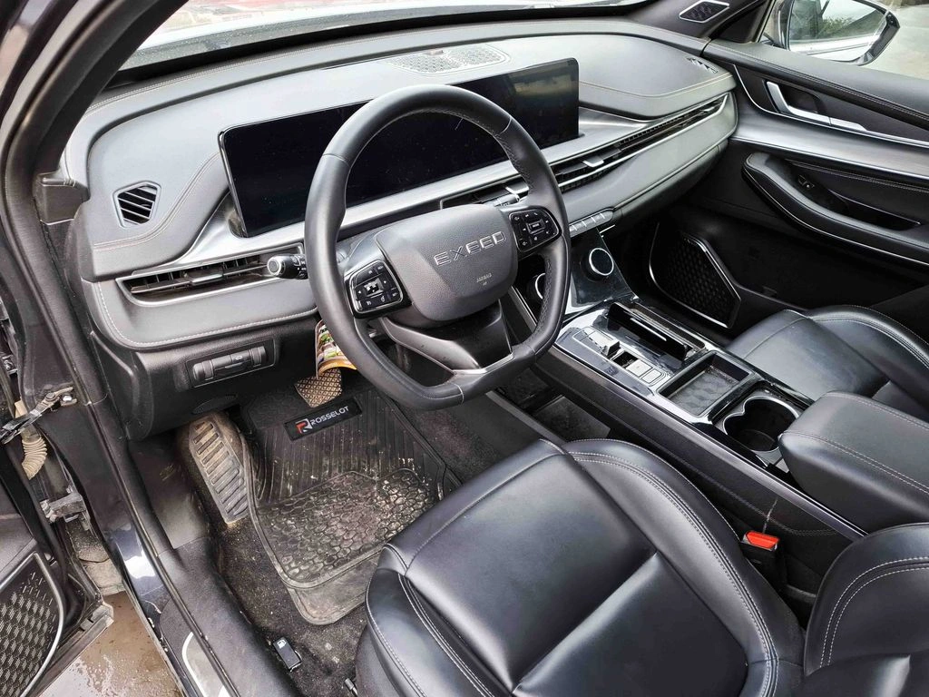 Exeed Lx 1.5t Advancerd 4x2 Cvt At 5p año 2024