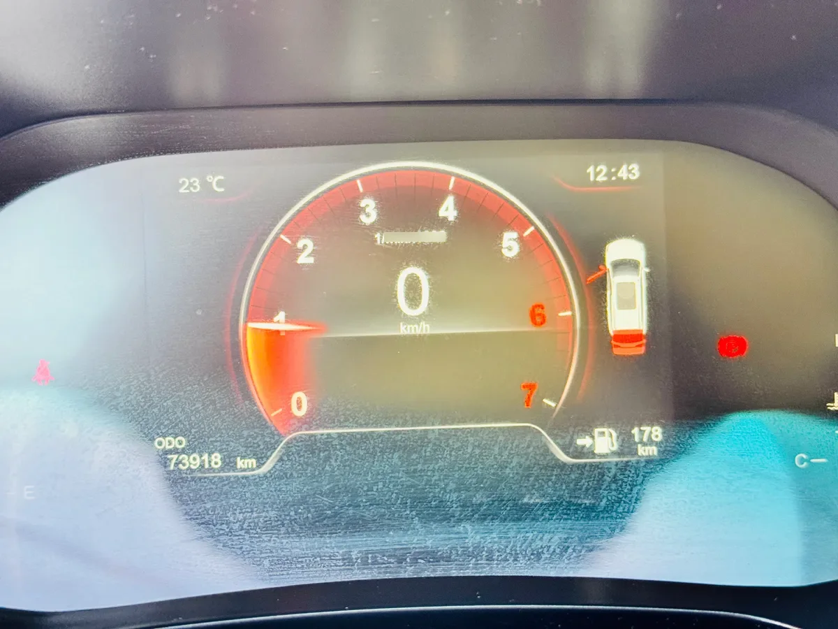 BRILLIANCE KONECT 1.6 Luxury Mt año 2021
