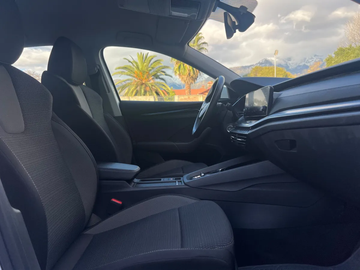 Skoda Octavia Tsi 4x2 1.4 Auto año 2022