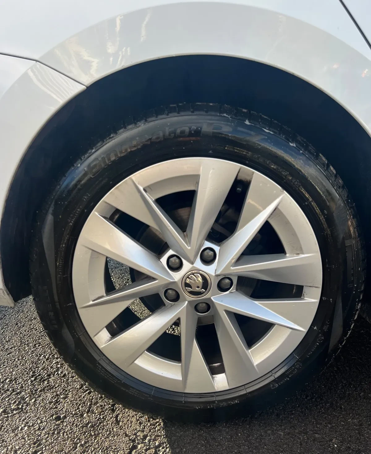 Skoda Octavia Tsi 4x2 1.4 Auto año 2022
