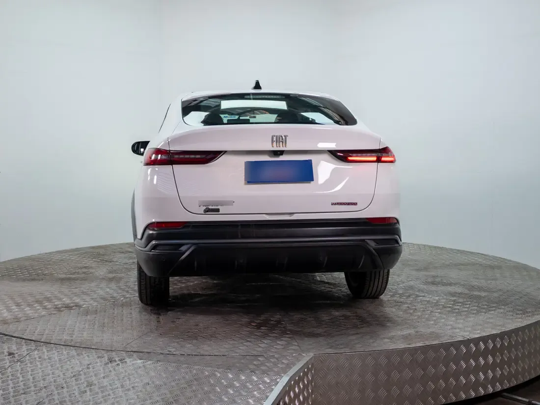 Fiat Fastback 1.0 Drive At año 2024