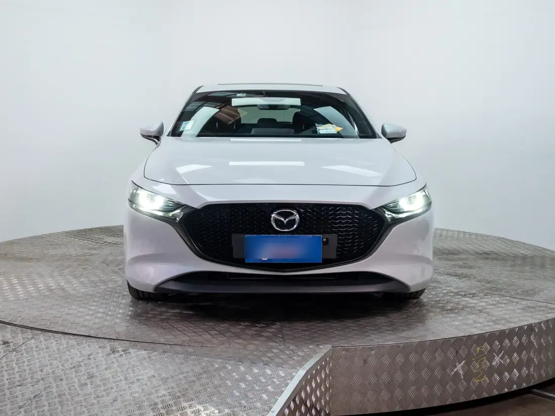 Mazda 3 2.0 Sport Core At año 2025