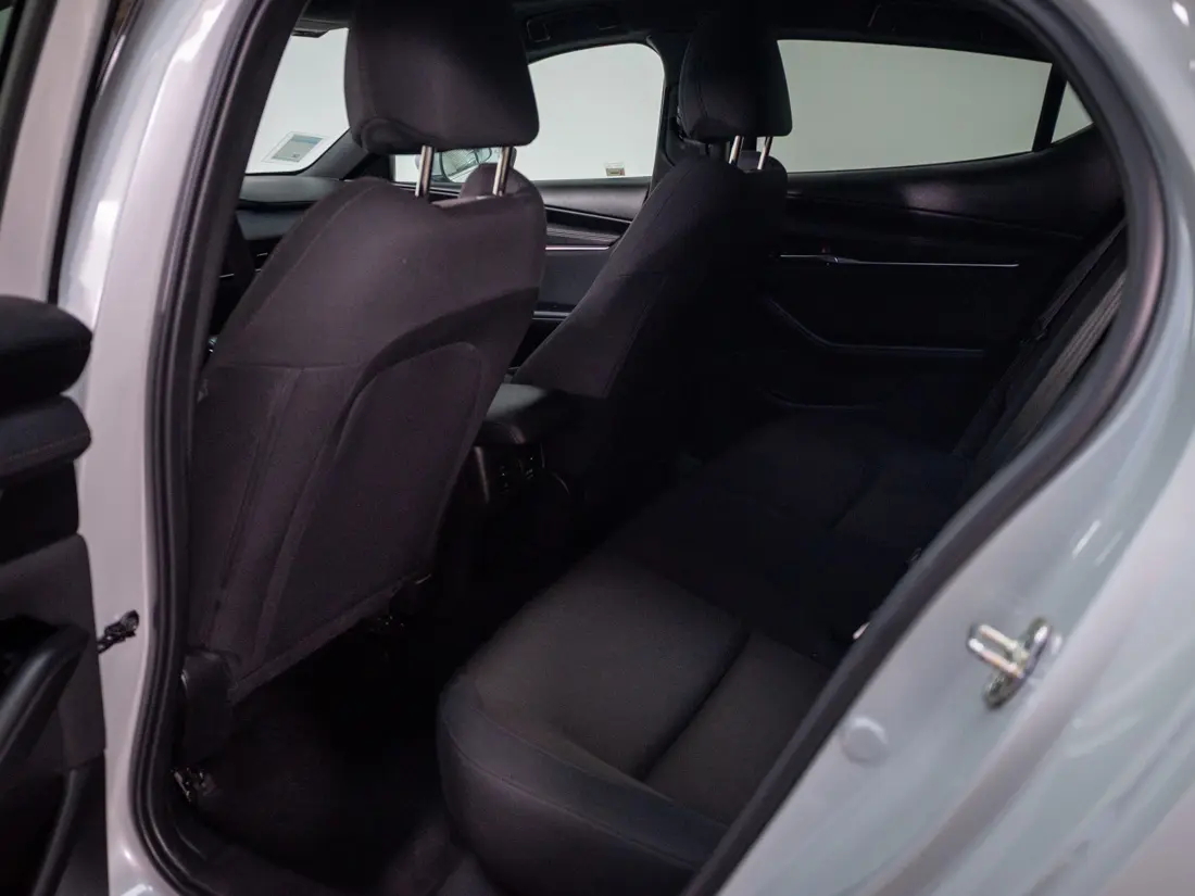 Mazda 3 2.0 Sport Core At año 2025