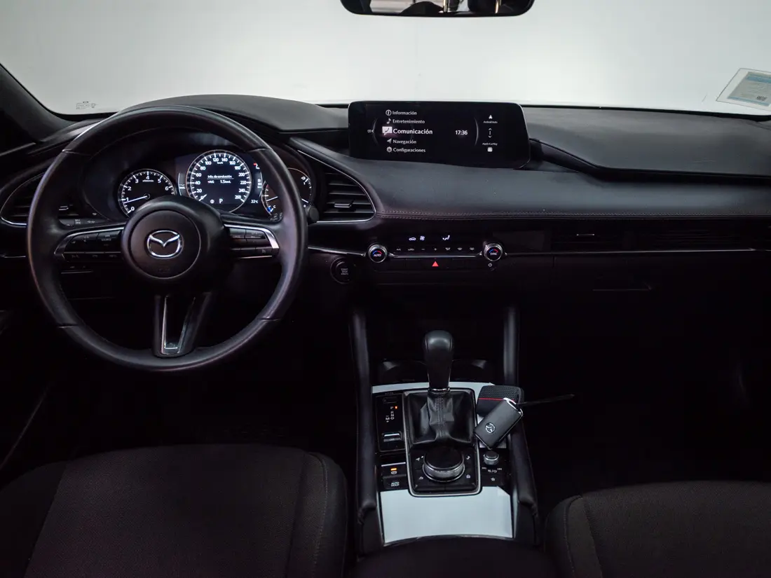 Mazda 3 2.0 Sport Core At año 2025