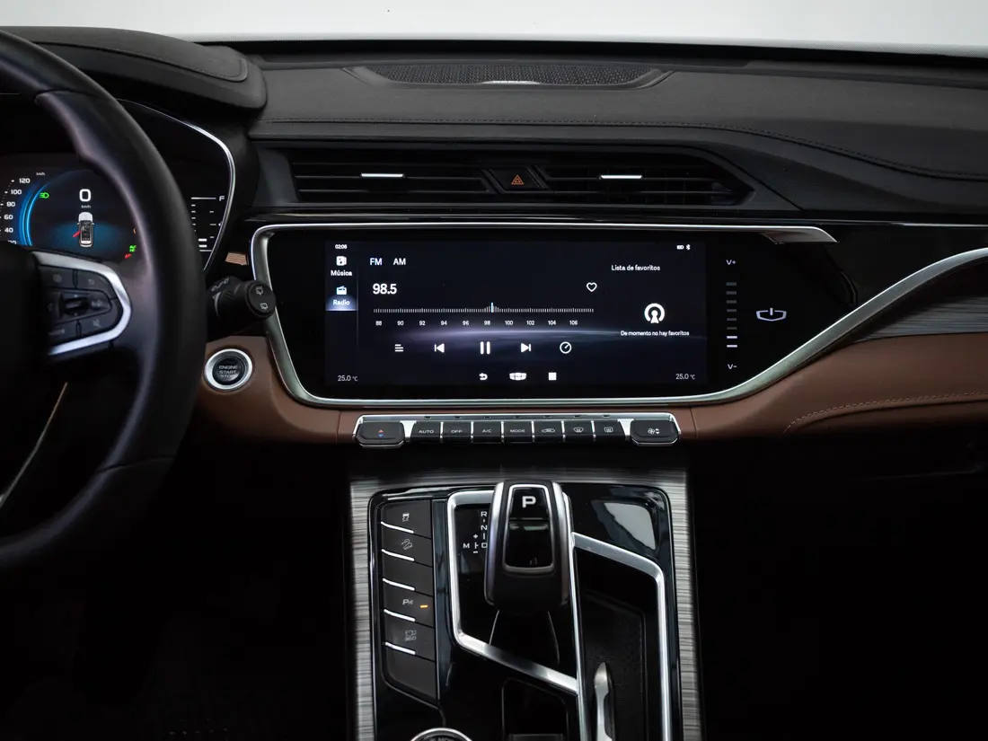 Geely Azkarra Azkarra 1.5 Turbo Luxury At año 2024
