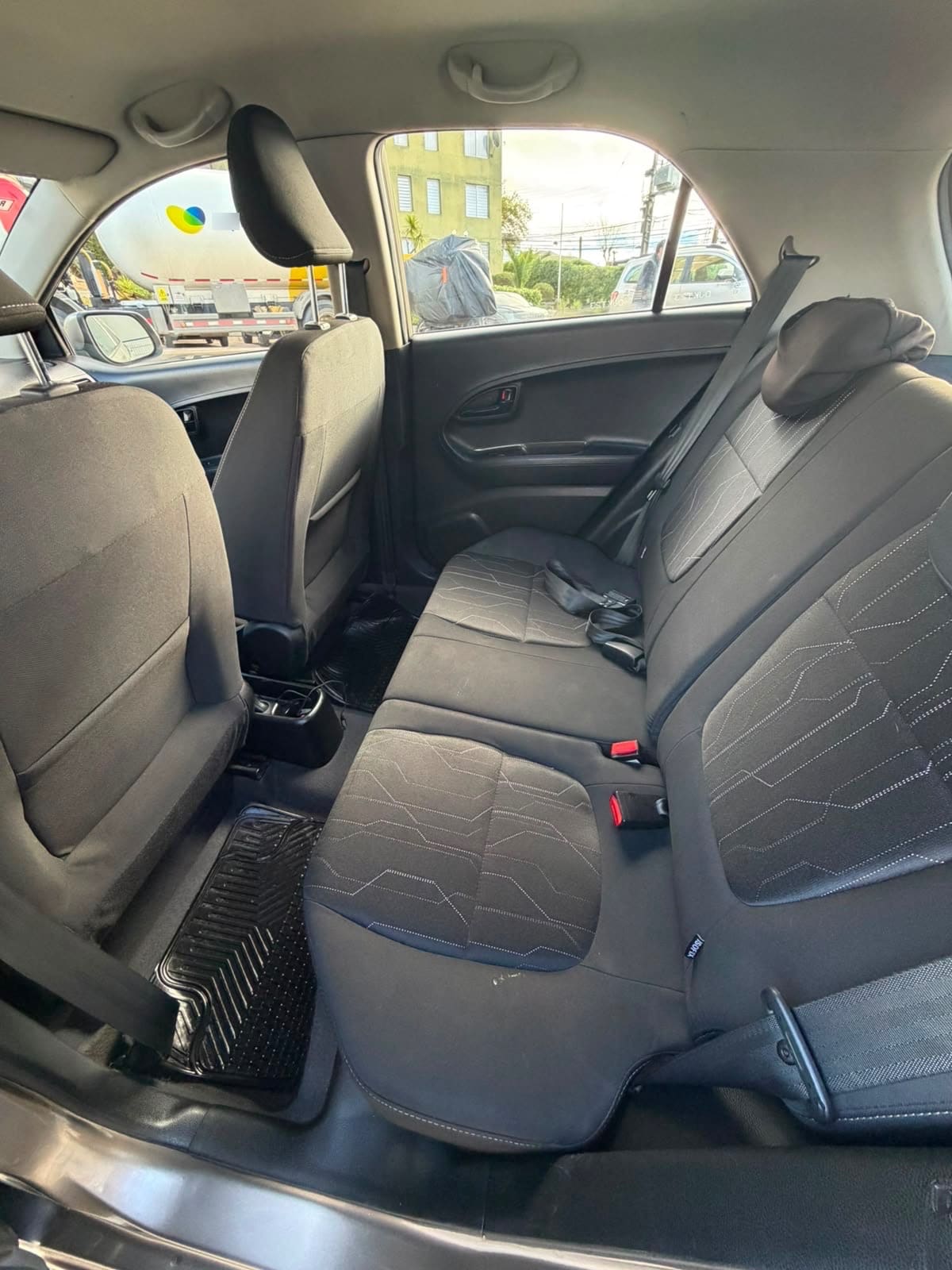 KIA MOTORS MORNING 1.2 Ex Dh Ac Dab Mt año 2012