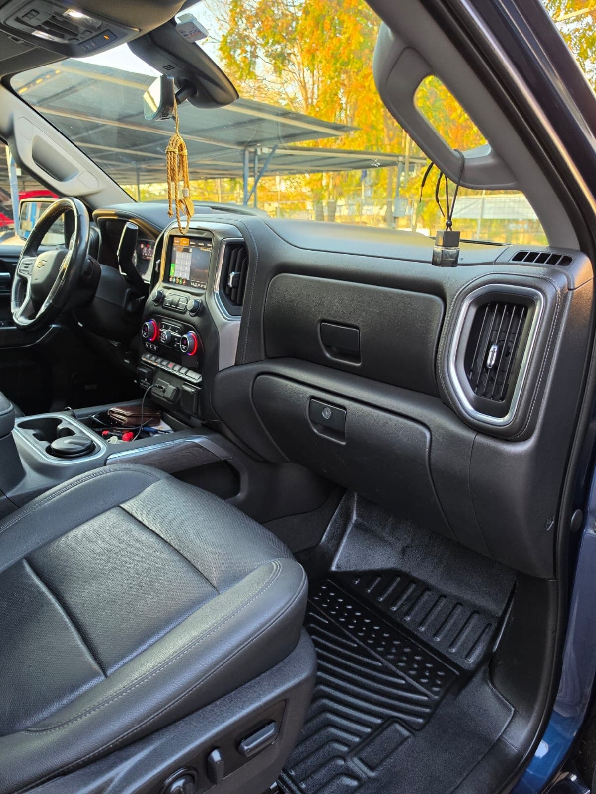 CHEVROLET SILVERADO 5.3 Cc Ltz At 4x4 año 2022