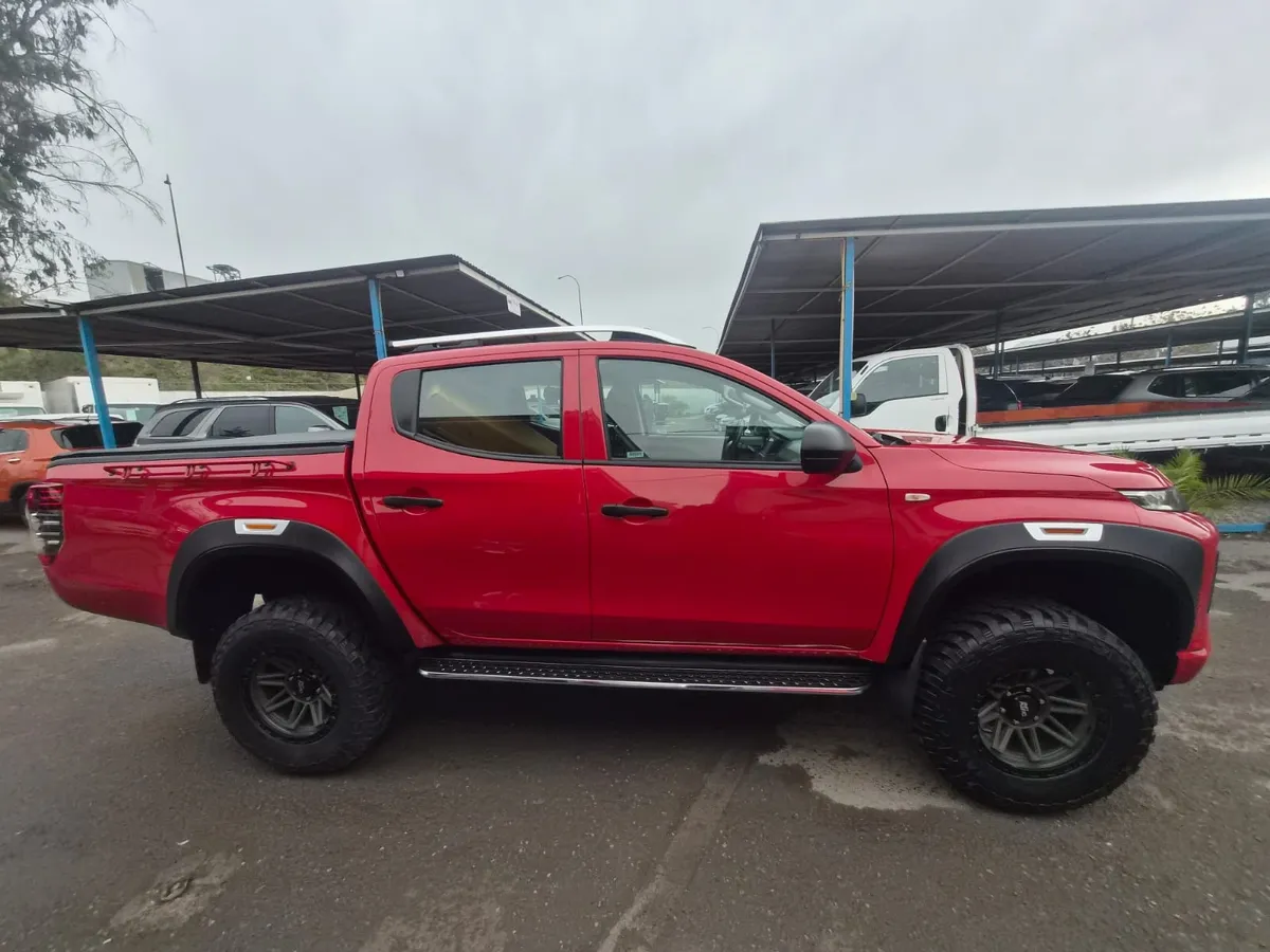 MITSUBISHI L200 Otra año 2023