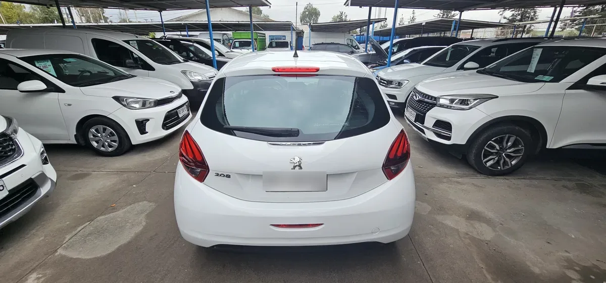 PEUGEOT 208 1.2 Active Pack Puretech E6 Mt año 2016