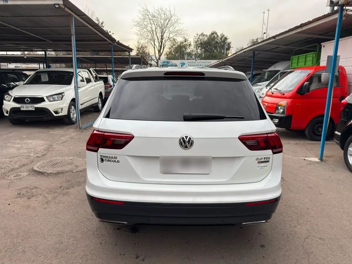 VOLKSWAGEN TIGUAN 2.0 Tdi Limited 4m 150hp At 4x4 Diesel año 2019