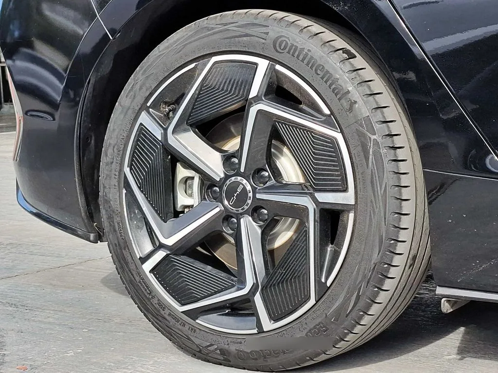 BYD Seal Ev Awd At 4p año 2024