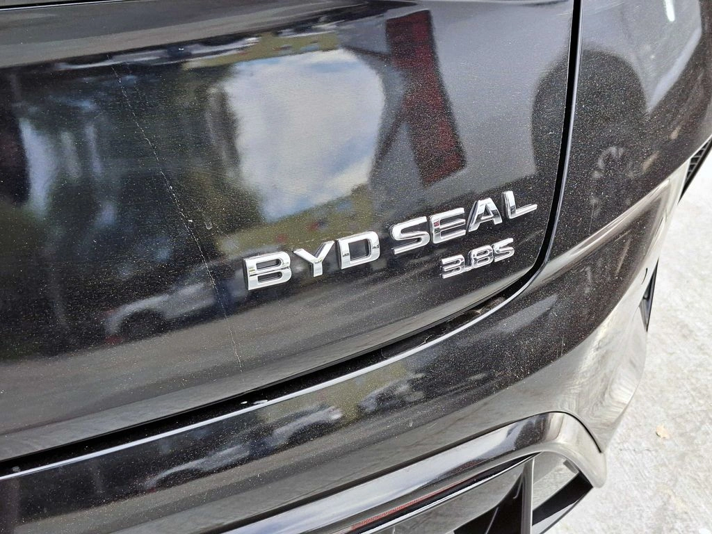 BYD Seal Ev Awd At 4p año 2024