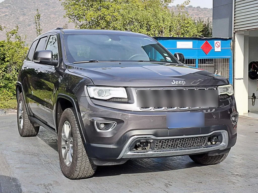 Jeep Grand Cherokee 3.6 Limited At 4x4 año 2016