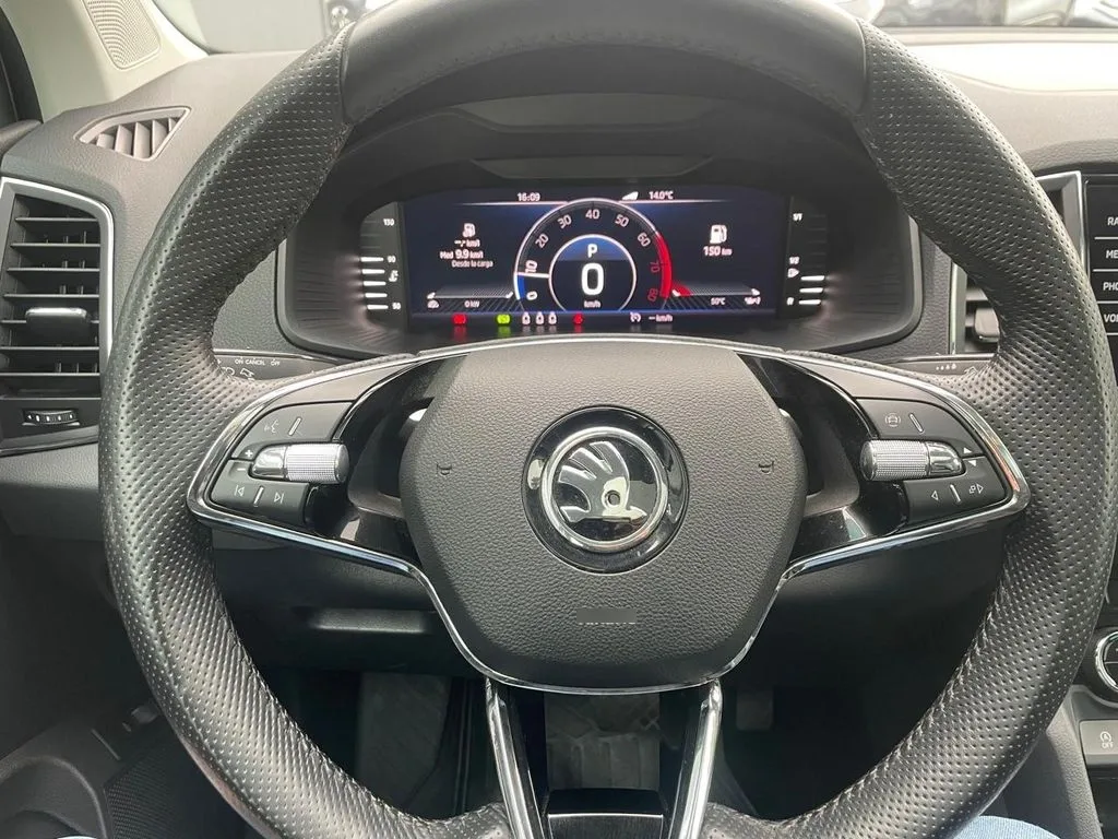 Skoda Karoq 1.4 Tsi Ambiente At año 2021